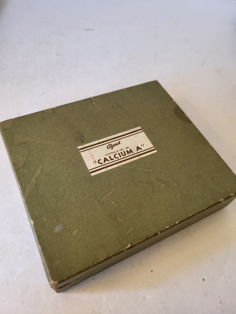 1930s Ayrest Canadian Bilingual Box "Calcium A"-Empty No Contents